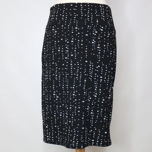 SOLD Lularoe Cassie pencil skirt Medium Black